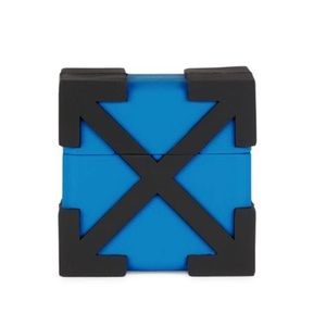 Off White Arrow AirPods Case Pro in Blue Black